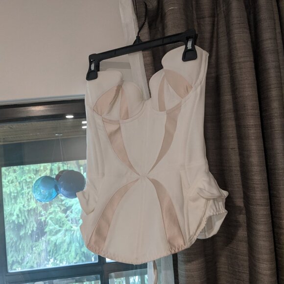 Agent Provocateur NWT white silk corset size 36B - Picture 2 of 5